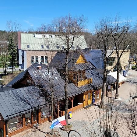 ザコパネApartament Wagonik 303 - Budynek "Polskie Koleje Linowe" Krupowki 48アパートメント エクステリア 写真